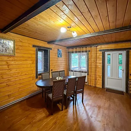 Emili House Apartman