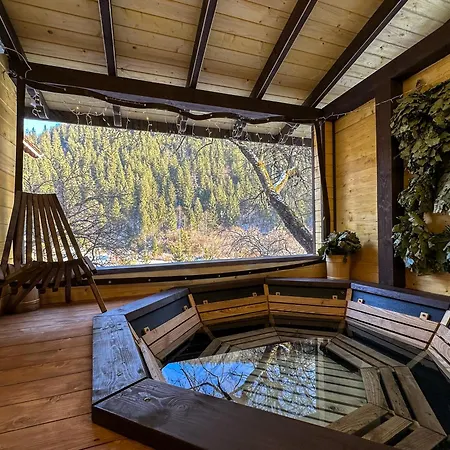 Emili House * Krivorivnya