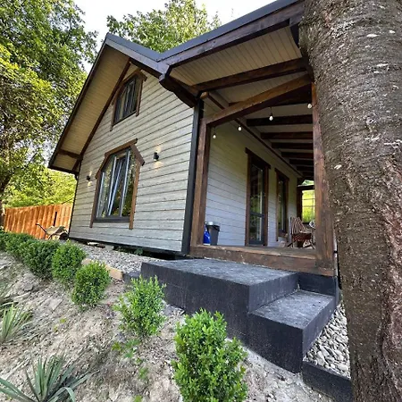 Emili House * Krivorivnya