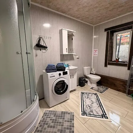 Апартаменты Emili House *