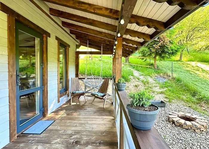 Emili House *
